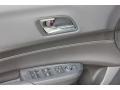 Crystal Black Pearl - ILX  Photo No. 21