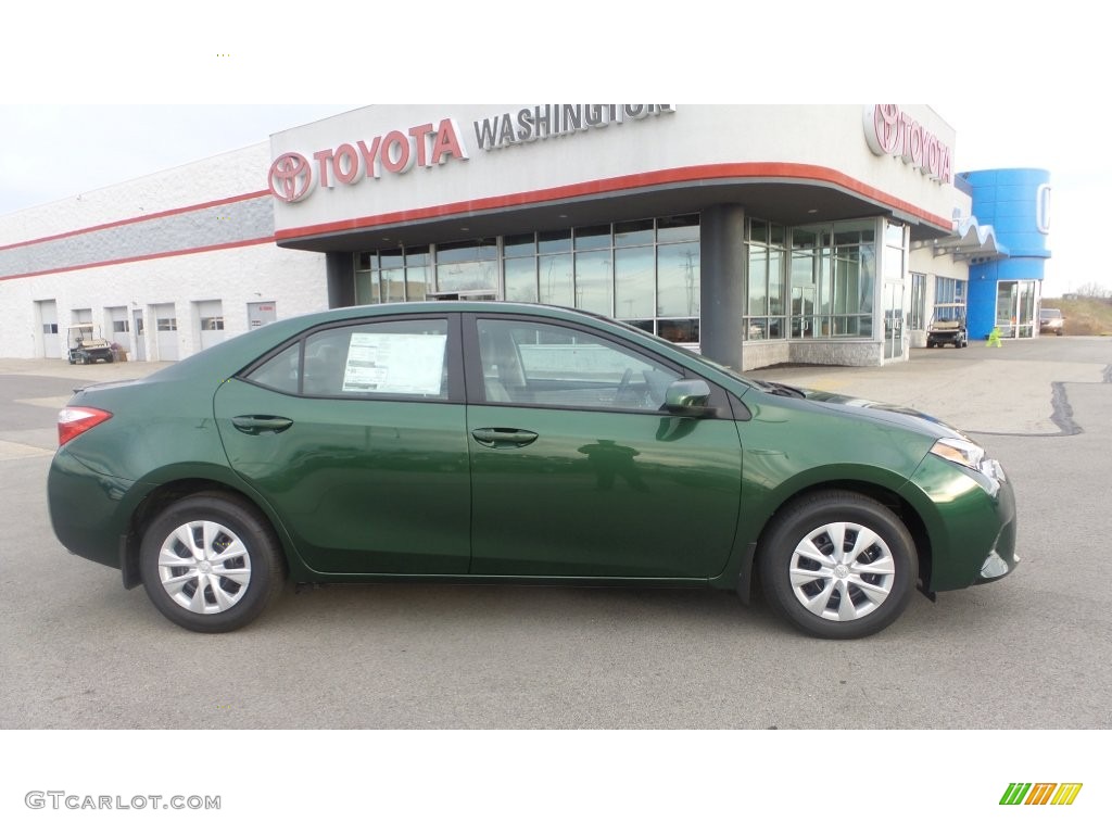 2016 Corolla LE Plus - 4Evergreen Mica / Ash photo #2