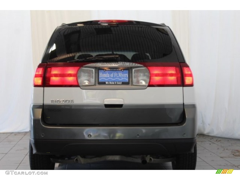 2004 Rendezvous CX AWD - Olympic White / Light Gray photo #6