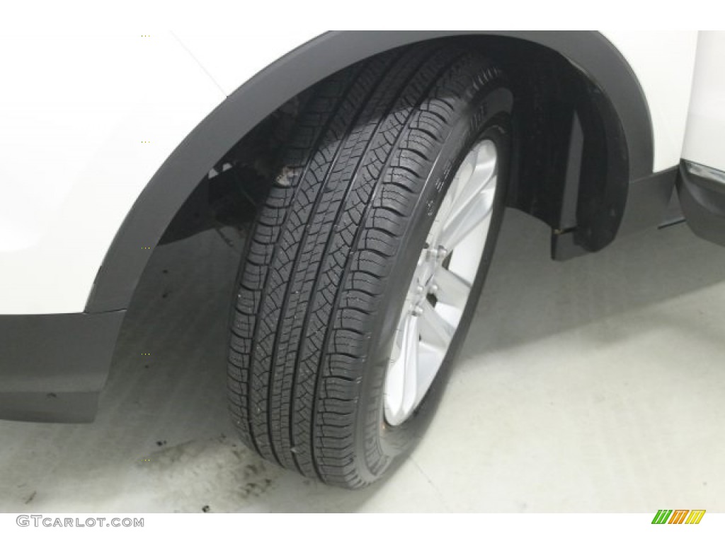 2012 Explorer XLT 4WD - White Suede / Charcoal Black photo #9