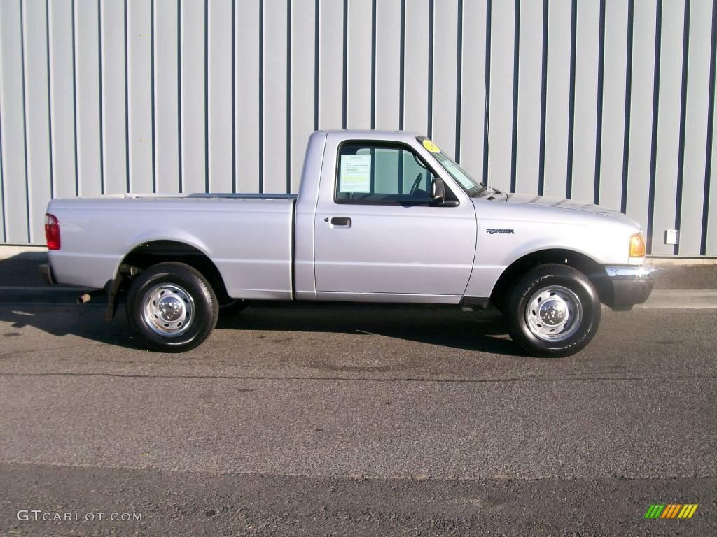 2003 Ranger XL Regular Cab - Silver Frost Metallic / Dark Graphite photo #2