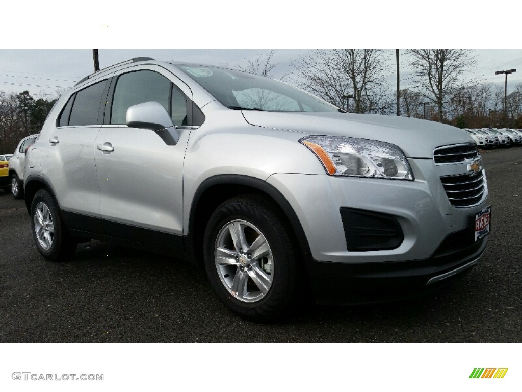 2016 Trax LT - Silver Ice Metallic / Jet Black photo #1