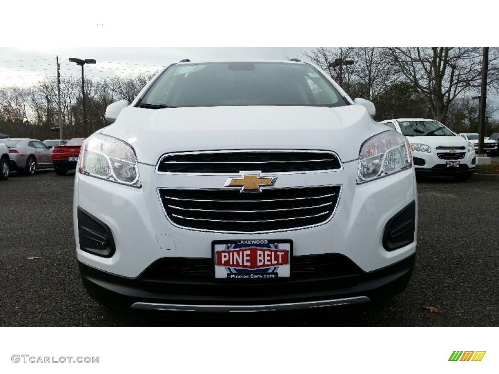 2016 Trax LT AWD - Summit White / Jet Black photo #2