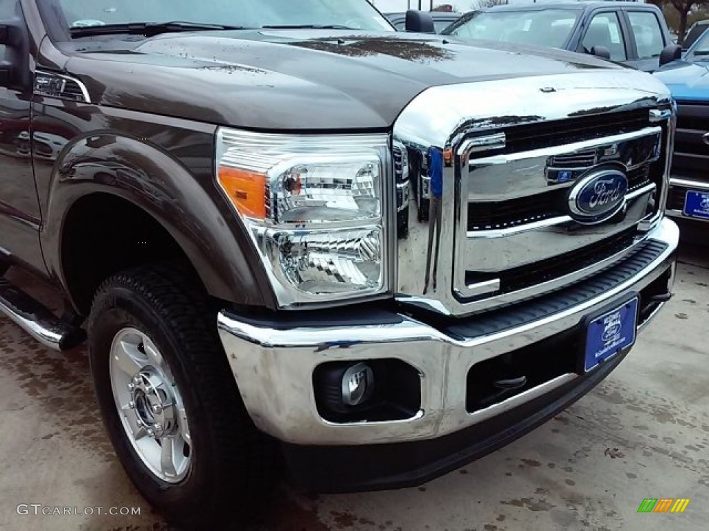 2016 F250 Super Duty XLT Crew Cab 4x4 - Caribou Metallic / Adobe photo #2