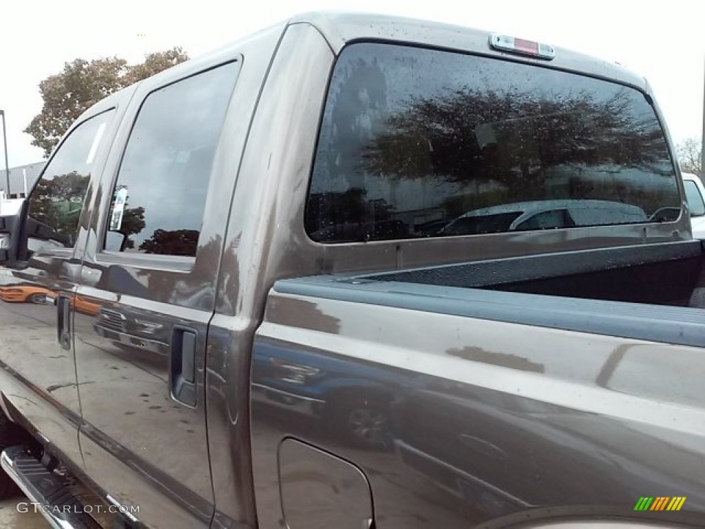 2016 F250 Super Duty XLT Crew Cab 4x4 - Caribou Metallic / Adobe photo #9