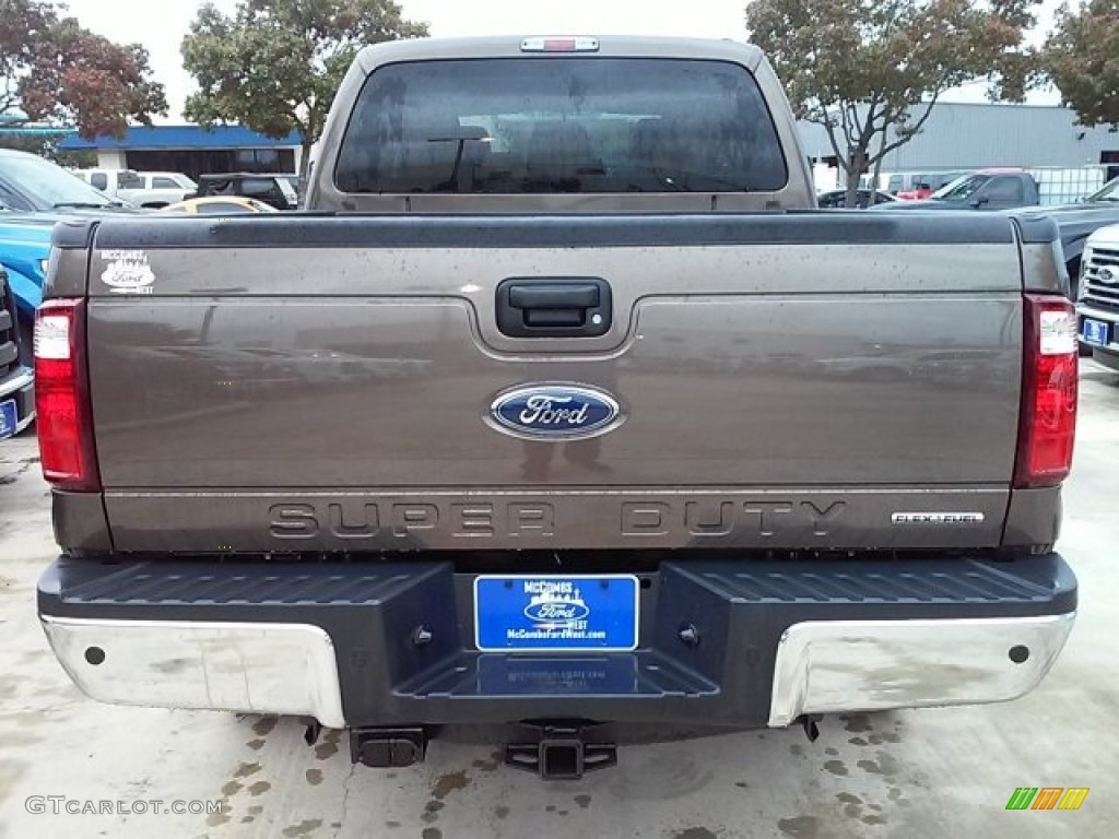 2016 F250 Super Duty XLT Crew Cab 4x4 - Caribou Metallic / Adobe photo #14