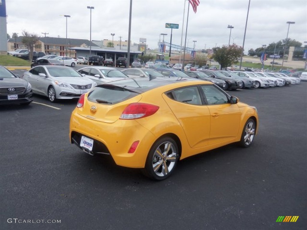2016 Veloster  - 26.2 Yellow / Black/Yellow photo #10