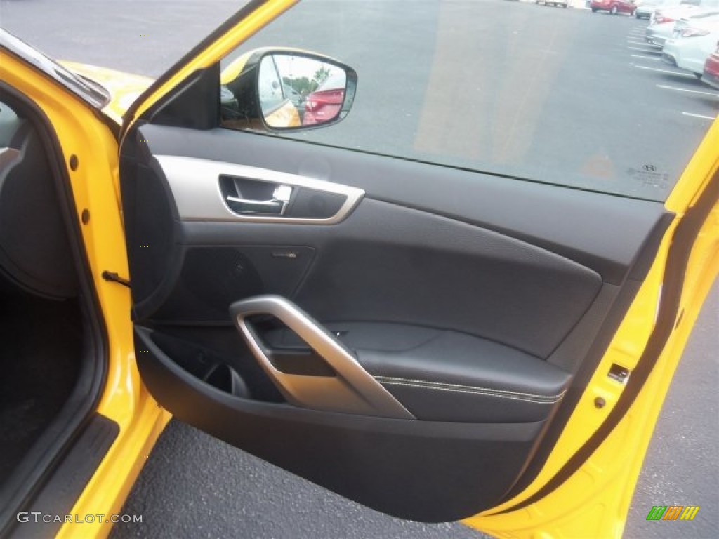 2016 Veloster  - 26.2 Yellow / Black/Yellow photo #12