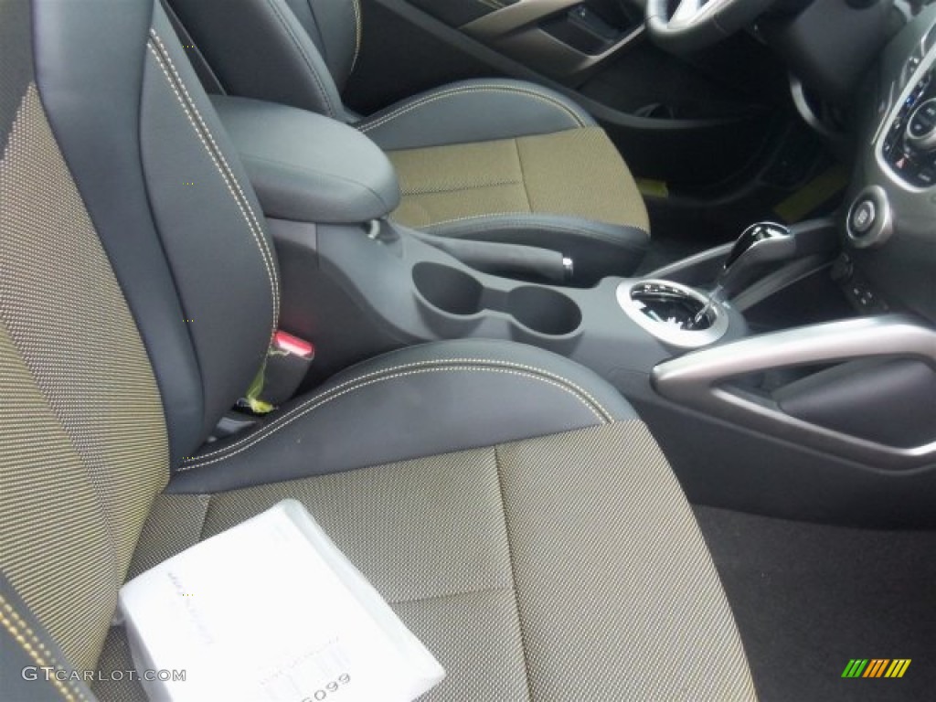 2016 Veloster  - 26.2 Yellow / Black/Yellow photo #13