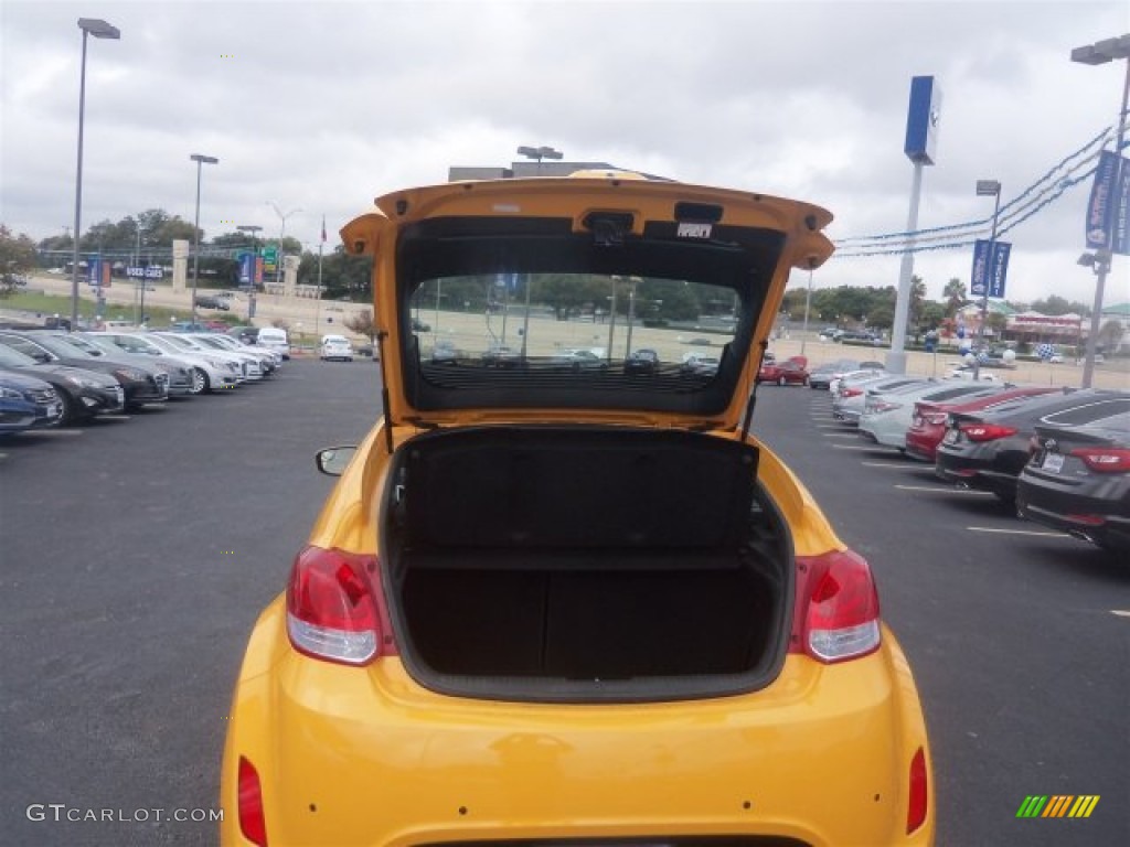2016 Veloster  - 26.2 Yellow / Black/Yellow photo #18