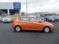 2016 Vitamin C Hyundai Accent SE Hatchback  photo #12