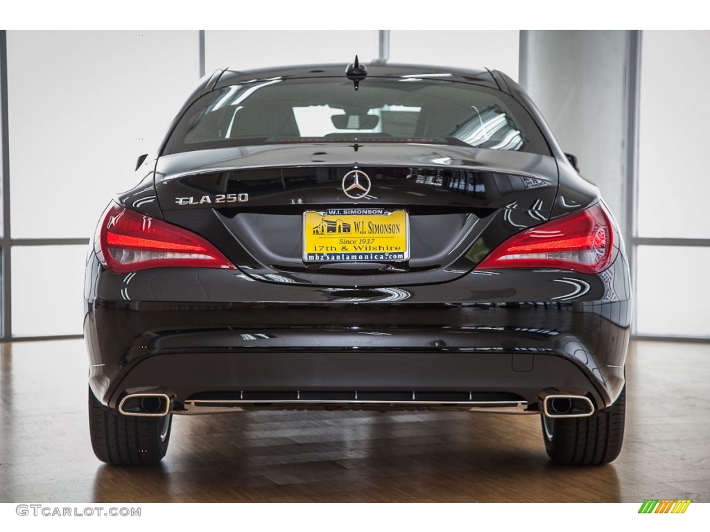2016 CLA 250 - Night Black / Black photo #4