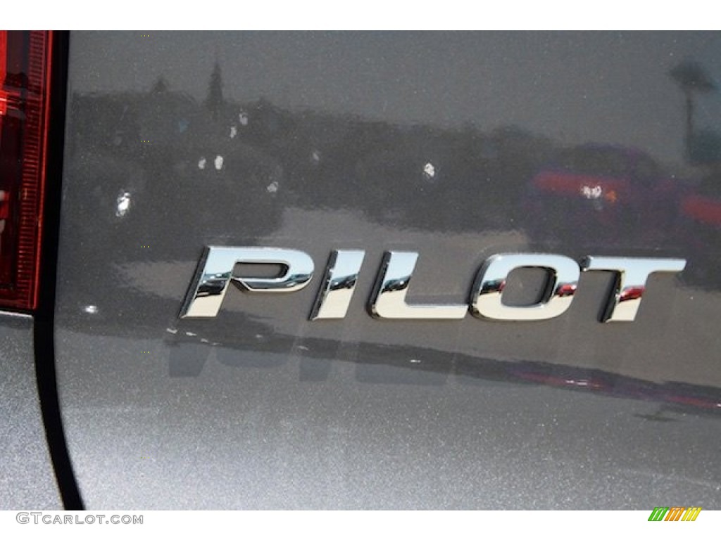 2016 Pilot LX - Modern Steel Metallic / Gray photo #3