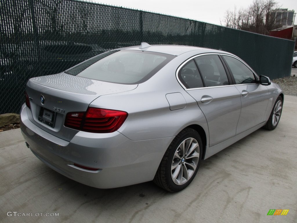 2016 5 Series 528i xDrive Sedan - Glacier Silver Metallic / Black photo #4