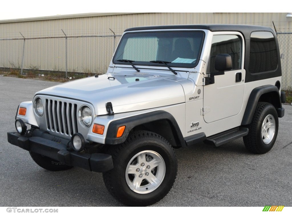 2004 Wrangler Sport 4x4 - Bright Silver Metallic / Dark Slate Gray photo #15