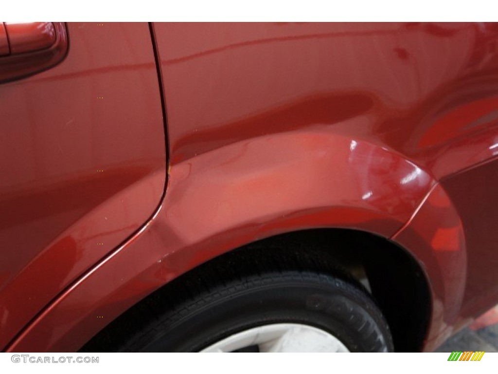 2008 Forenza  - Fusion Red Metallic / Grey photo #81