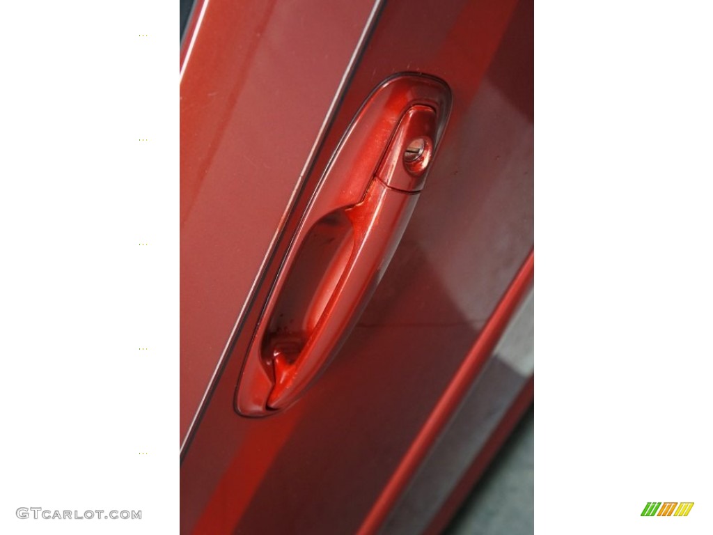 2008 Forenza  - Fusion Red Metallic / Grey photo #88