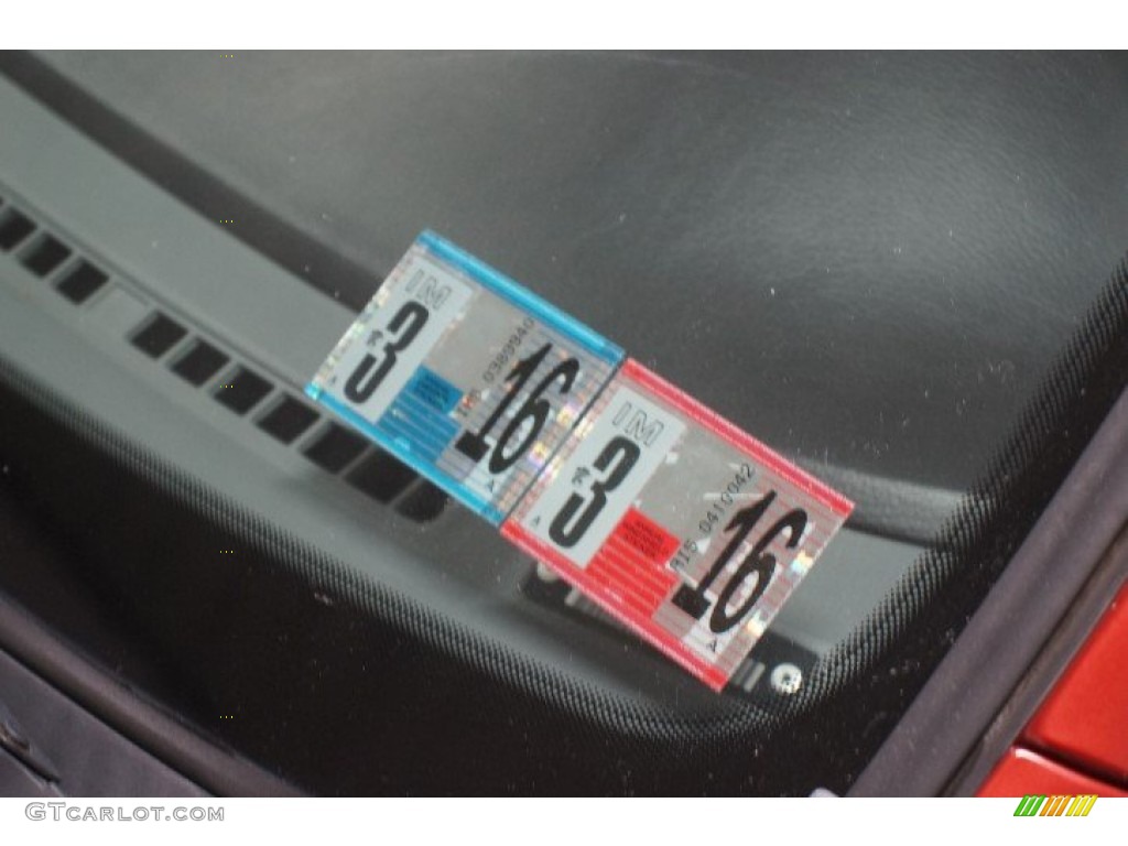 2008 Forenza  - Fusion Red Metallic / Grey photo #96