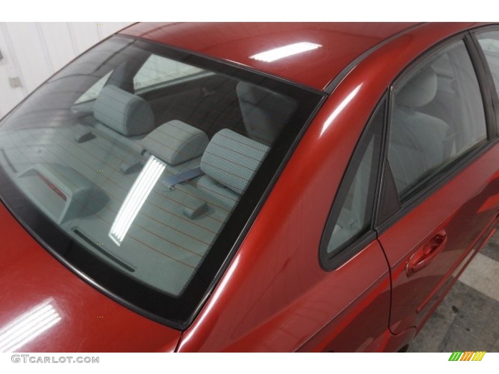 2008 Forenza  - Fusion Red Metallic / Grey photo #101