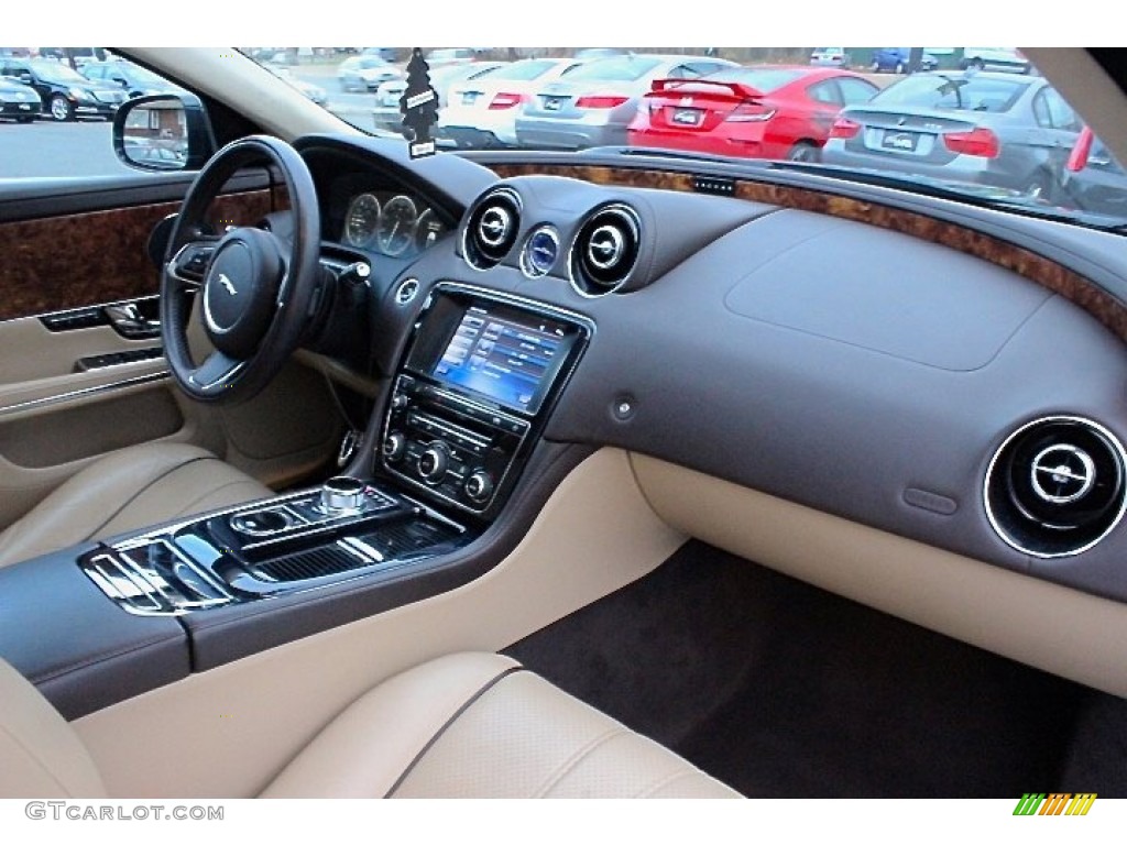 2011 XJ XJL - Botanical Green Metallic / Cashew/Truffle Piping photo #53