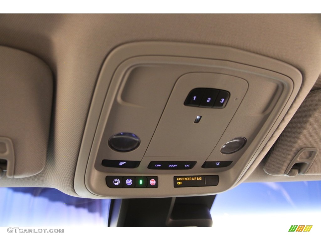 2016 Cadillac XTS Luxury Sedan Controls Photo #109061496