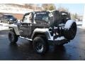 Black - Wrangler X 4x4 Photo No. 4