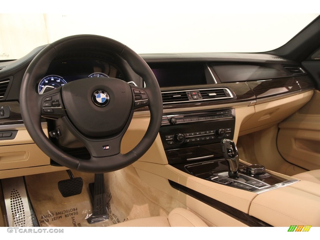 Veneto Beige Interior 2014 BMW 7 Series 750i xDrive Sedan Photo #109065380