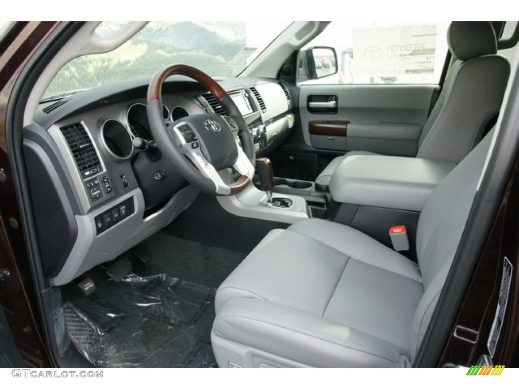 Gray Interior 2016 Toyota Sequoia Platinum 4x4 Photo #109066724