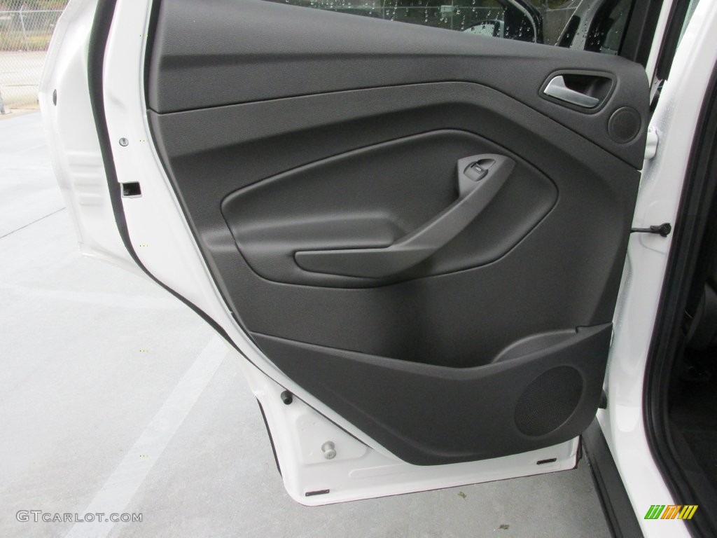 2016 Escape SE - White Platinum Metallic / Charcoal Black photo #18