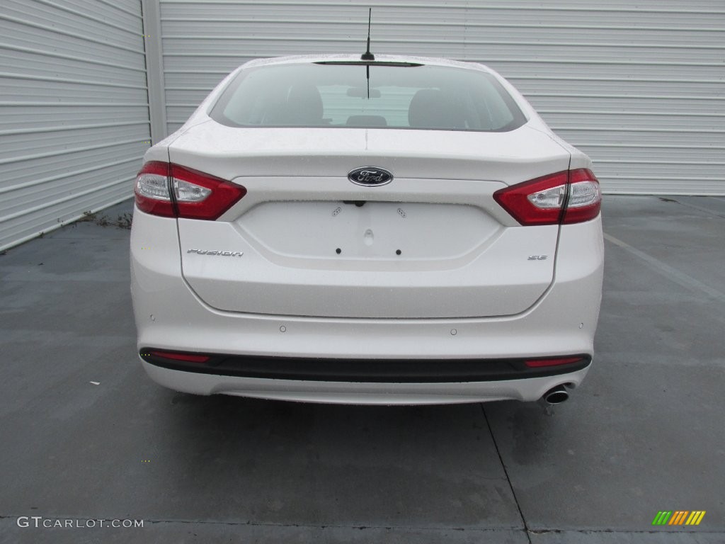 2016 Fusion SE - White Platinum Tri-Coat Metallic / Charcoal Black photo #5