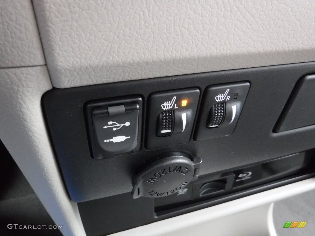 2015 Sienna XLE - Shoreline Blue Pearl / Ash photo #19