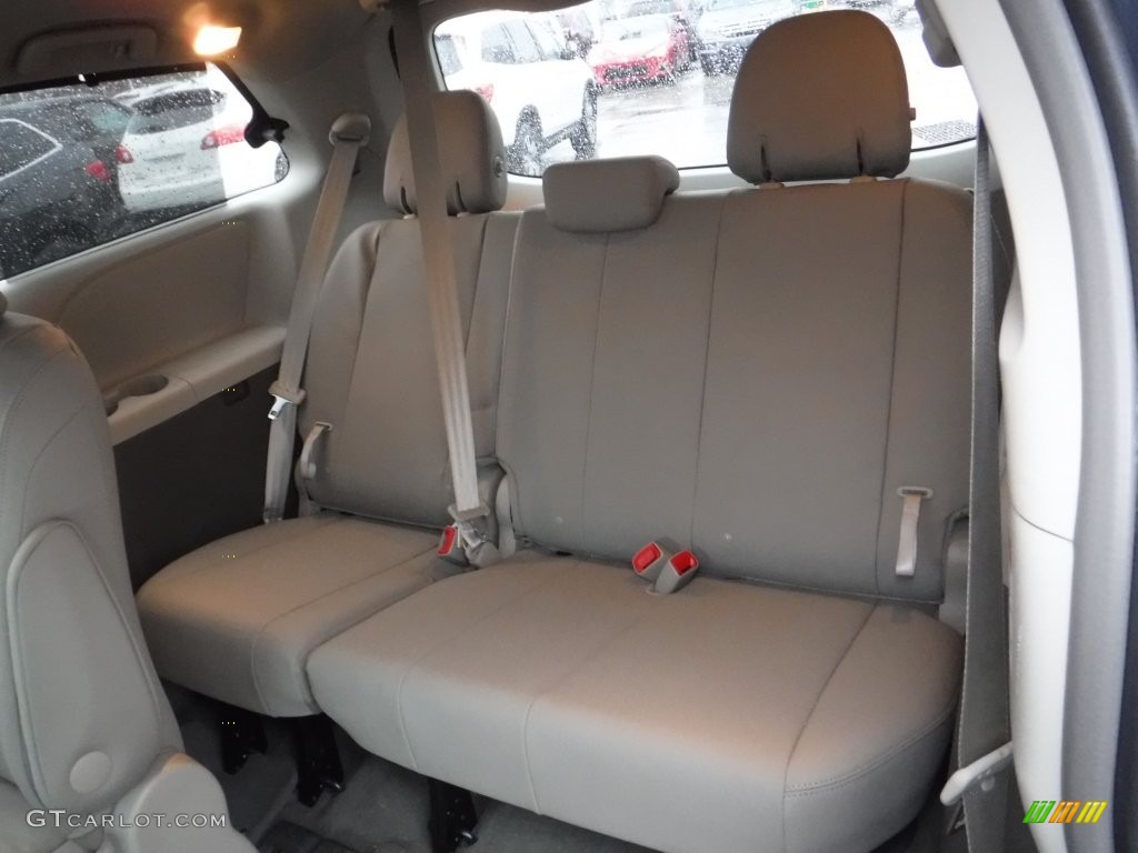 2015 Sienna XLE - Shoreline Blue Pearl / Ash photo #25