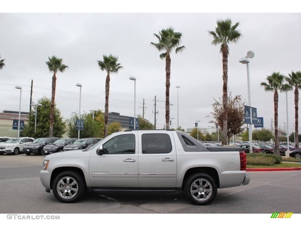 Sheer Silver Metallic 2010 Chevrolet Avalanche LTZ Exterior Photo #109078340