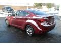 Red - Elantra SE Photo No. 4