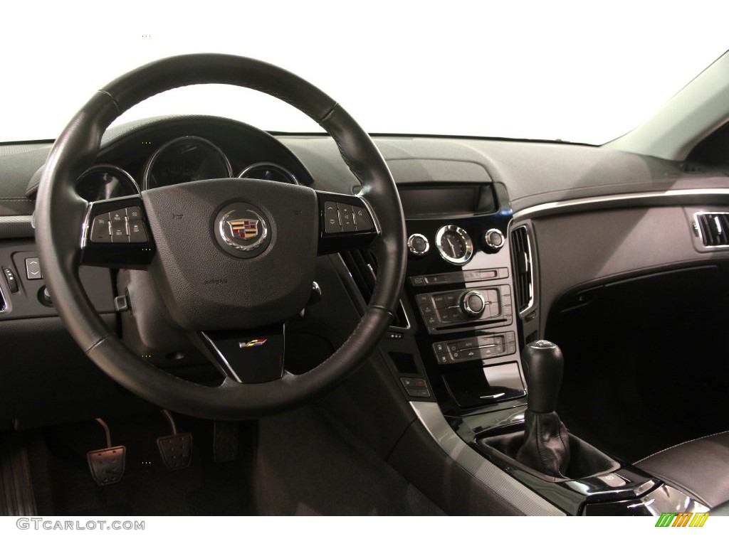 2014 Cadillac CTS -V Sedan Dashboard Photos