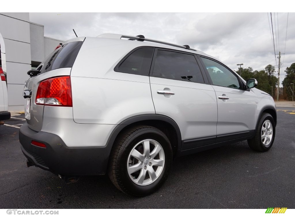 2012 Sorento LX V6 - Bright Silver / Black photo #7