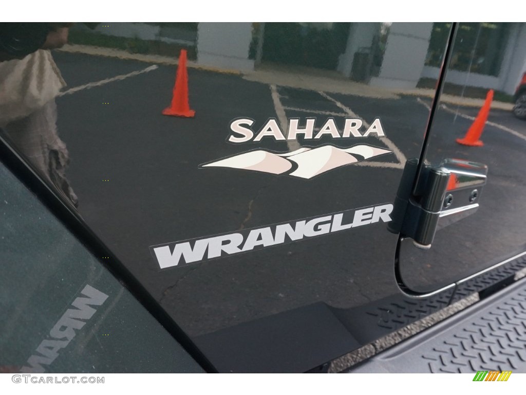 2010 Wrangler Sahara 4x4 - Natural Green Pearl / Dark Slate Gray/Medium Slate Gray photo #14