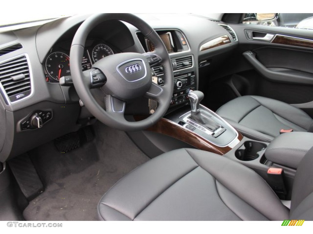 2016 Q5 2.0 TFSI Premium quattro - Brilliant Black / Black photo #12