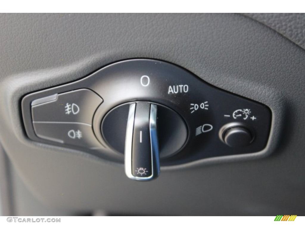 2016 Q5 2.0 TFSI Premium Plus quattro - Florett Silver Metallic / Black photo #30