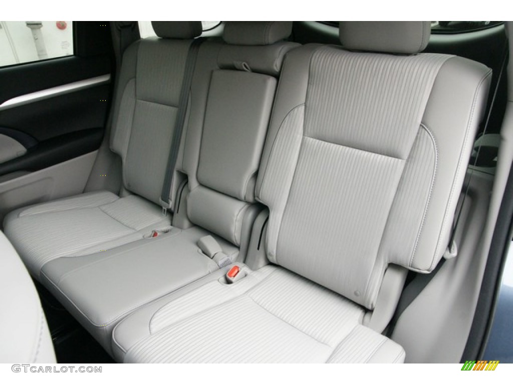 2016 Highlander LE Plus AWD - Shoreline Blue Pearl / Ash photo #7