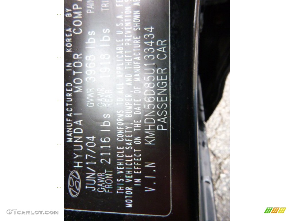 2005 Elantra GLS Hatchback - Black Obsidian / Gray photo #8