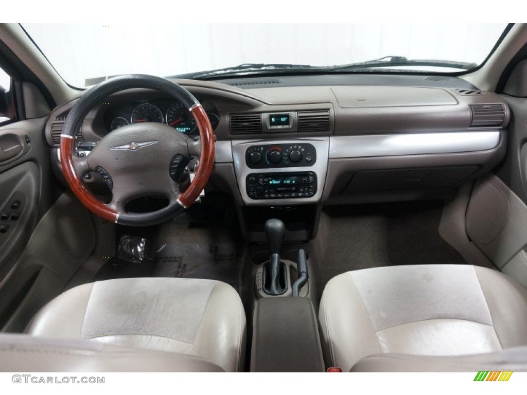 2006 Sebring Touring Sedan - Bright Silver Metallic / Light Taupe photo #26