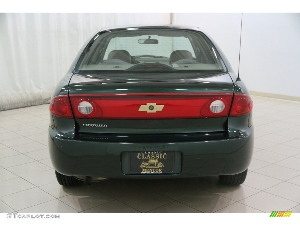 2004 Cavalier Sedan - Dark Green Metallic / Neutral photo #13