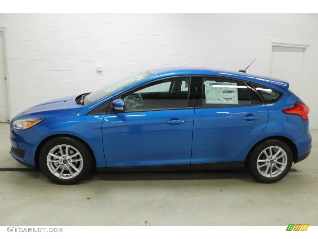 Blue Candy 2016 Ford Focus SE Hatch Exterior Photo #109108354