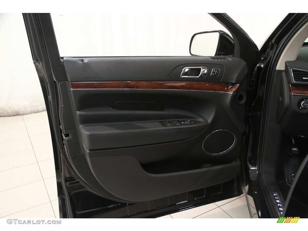 2014 MKT EcoBoost AWD - Tuxedo Black / Charcoal Black photo #4