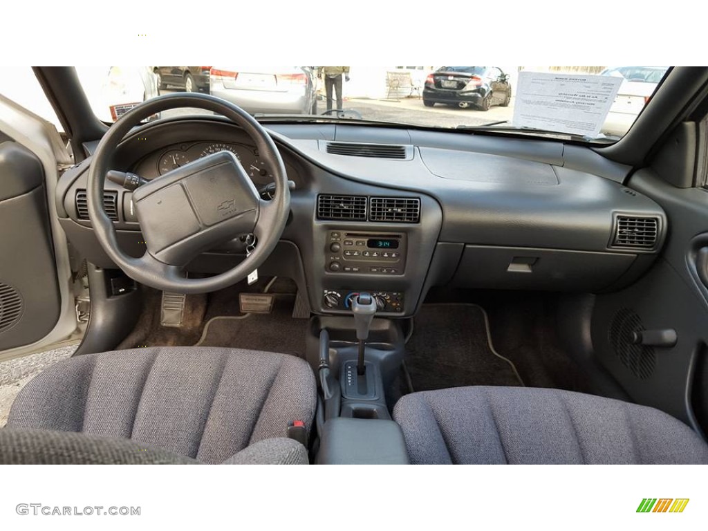 Graphite Interior 2000 Chevrolet Cavalier Coupe Photo #109117239