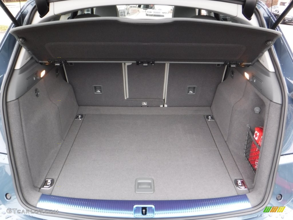 2016 Q5 2.0 TFSI Premium quattro - Utopia Blue Metallic / Titanium Gray photo #32