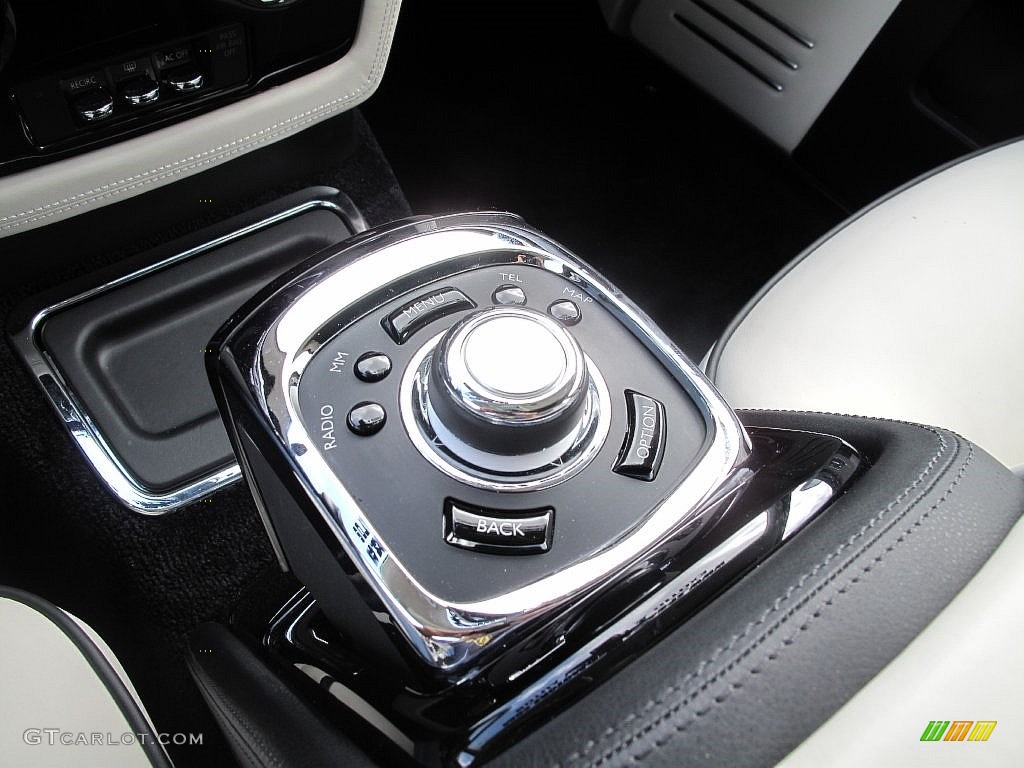 2013 Rolls-Royce Phantom Sedan Controls Photo #109119647