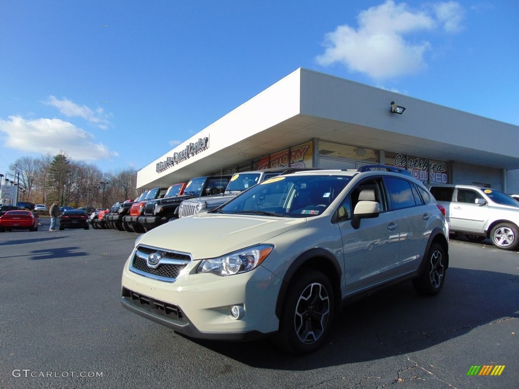 2013 XV Crosstrek 2.0 Limited - Desert Khaki / Black photo #7
