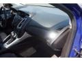 Performance Blue - Focus SE Hatchback Photo No. 17